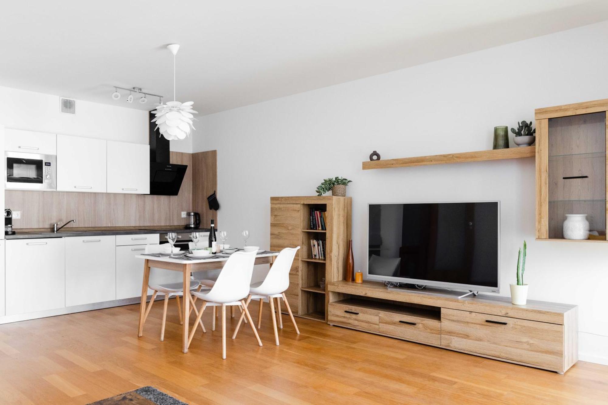 Mill Apartment *